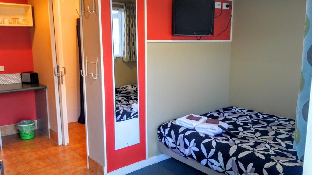 Astray Motel Роторуа Экстерьер фото