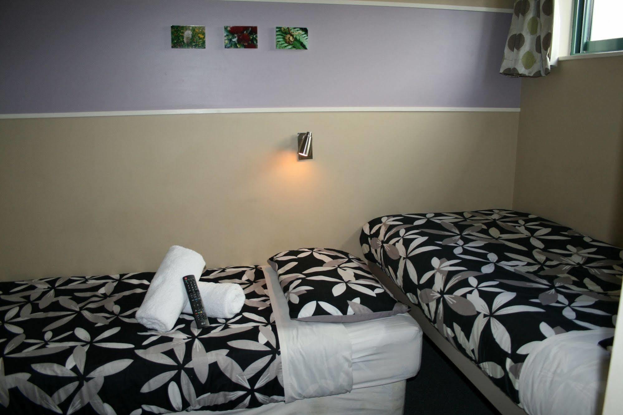 Astray Motel Роторуа Экстерьер фото